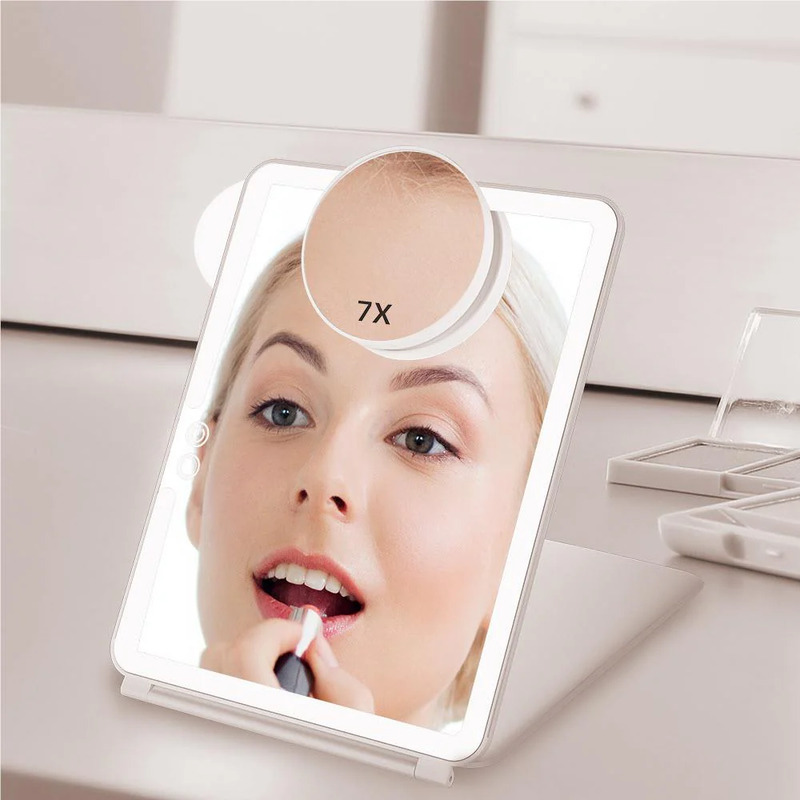 Wellcare Foldable Make-Up Mirror