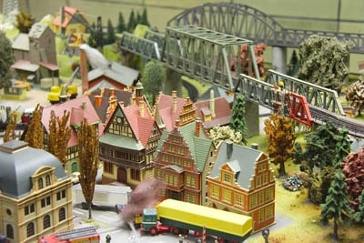 model train building kits